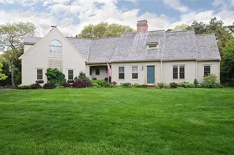 191 Carlson Ln, West Barnstable, MA 02668 photo 1