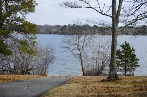 118 James Cir, Mashpee, MA 02649 photo 24