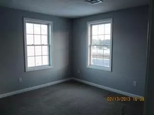 6 Solas Cir, Wareham, MA 02571 photo 8