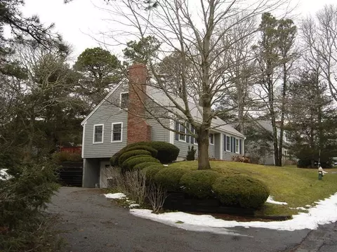 130 Pheasant Way, Centerville, MA 02632 photo 4