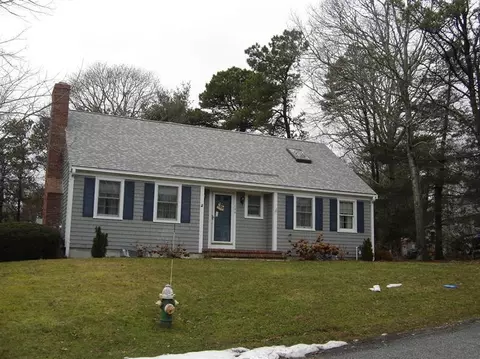 130 Pheasant Way, Centerville, MA 02632 photo 2