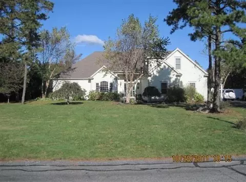 41 Taurus Dr, Mashpee, MA 02649 photo 2