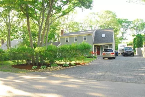 14 Grenadier Ln, Mashpee, MA 02649 photo 27