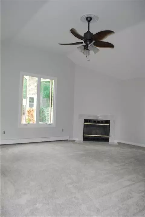 14 Grenadier Ln, Mashpee, MA 02649 photo 13