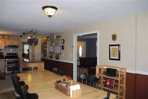 14 Grenadier Ln, Mashpee, MA 02649 photo 33