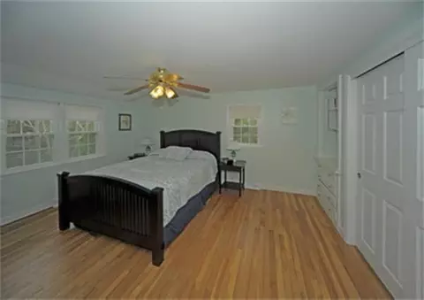 417 County Rd, Pocasset, MA 02559 photo 9