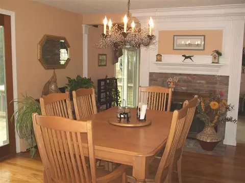 58 Yardarm Dr, Mashpee, MA 02649 photo 10