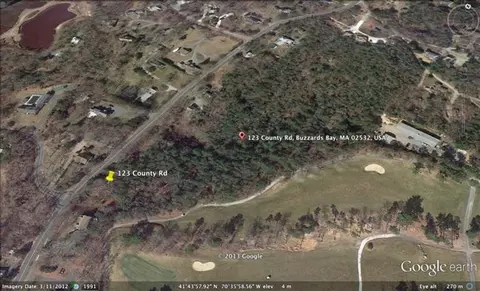 123 County Rd, Bourne, MA 02532 photo 2