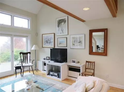 4 Grasslands Ln, Cataumet, MA 02534 photo 8