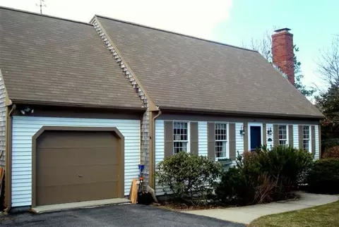 41 Spinnaker Ln, Pocasset, MA 02559 photo 2