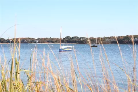 21 Mariner Cir, Cotuit, MA 02635 photo 30