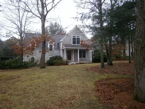 81 Barnicle Dr, Marstons Mills, MA 02648 photo 1
