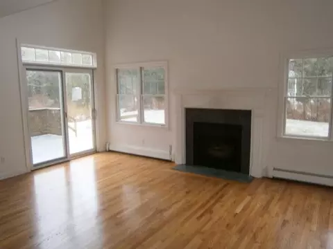 81 Barnicle Dr, Marstons Mills, MA 02648 photo 4