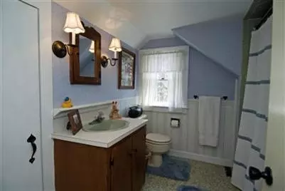 12 Willow St, West Barnstable, MA 02668 photo 17