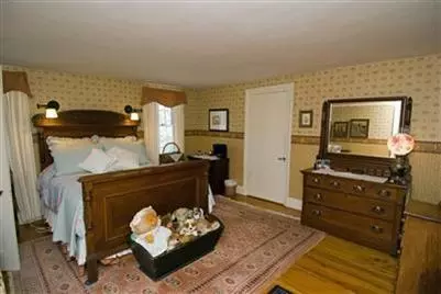 12 Willow St, West Barnstable, MA 02668 photo 16