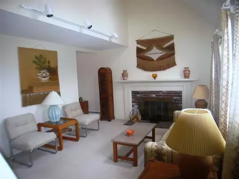 32 Spinnaker Ln, Pocasset, MA 02559 photo 3