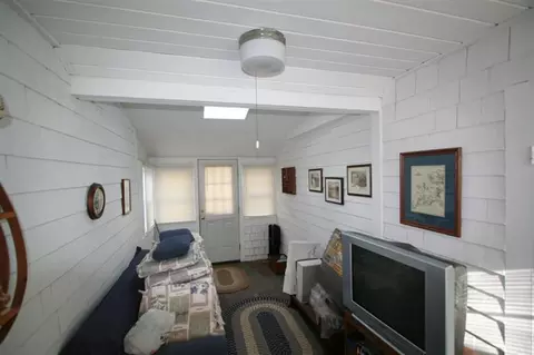 33 Pond St, Centerville, MA 02632 photo 13