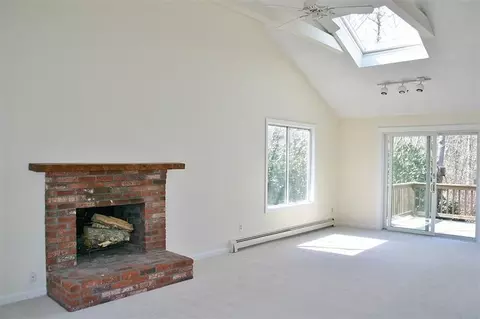 60 Crocker Rd, West Barnstable, MA 02668 photo 2
