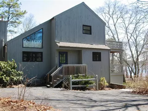30 Captains Row, Mashpee, MA 02649 photo 1