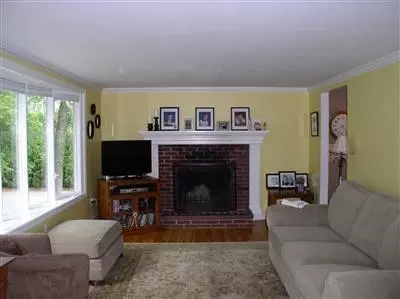 64 Sunset Cir, Mashpee, MA 02649 photo 11