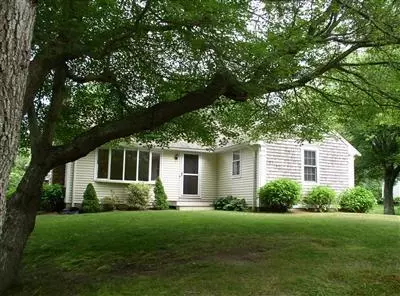 64 Sunset Cir, Mashpee, MA 02649 photo 1