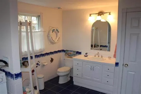137 Leeward Rd, Bourne, MA 02532 photo 21