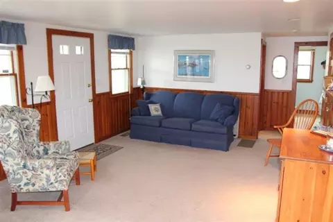 137 Leeward Rd, Bourne, MA 02532 photo 15