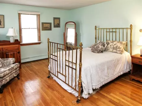 7 Robin Ln, Mashpee, MA 02649 photo 10