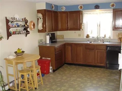 36 Halletts Ln, Marstons Mills, MA 02648 photo 9
