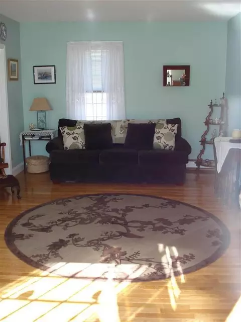 36 Halletts Ln, Marstons Mills, MA 02648 photo 5