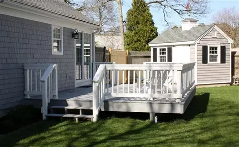 25 Wellesley Cir, Hyannis, MA 02601 photo 9