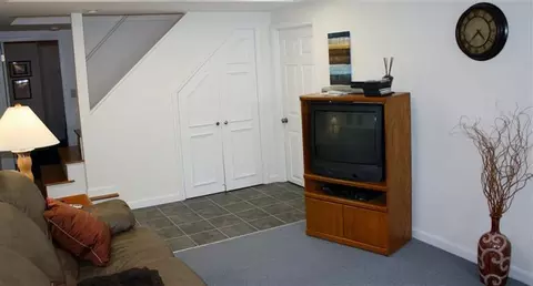 25 Wellesley Cir, Hyannis, MA 02601 photo 30