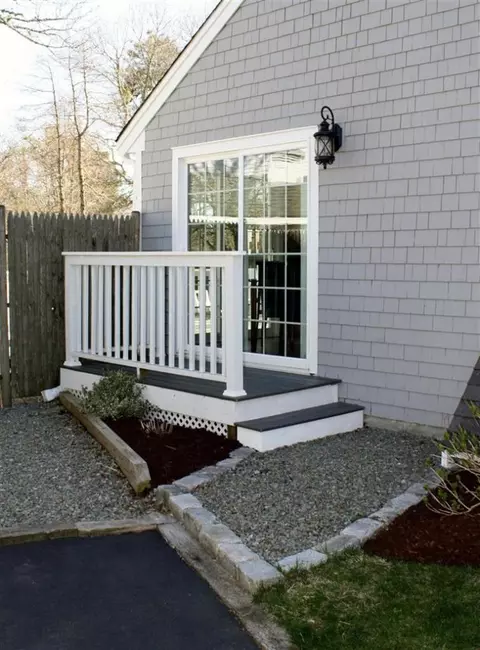 25 Wellesley Cir, Hyannis, MA 02601 photo 7