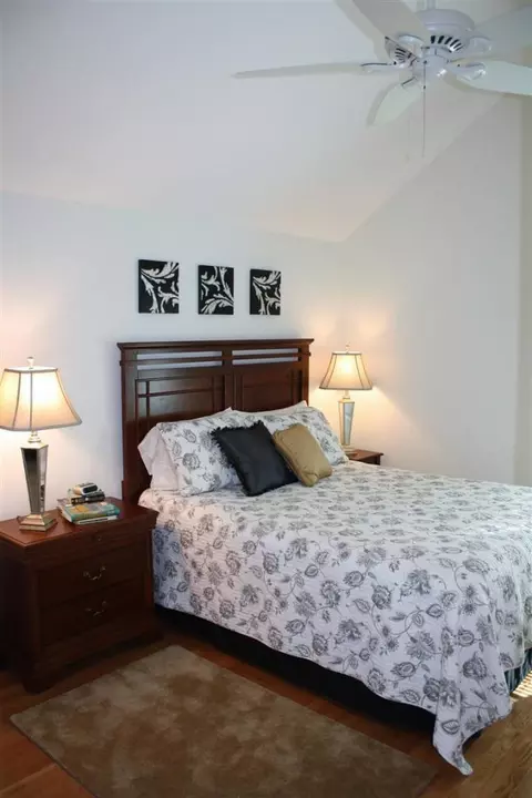 25 Wellesley Cir, Hyannis, MA 02601 photo 21