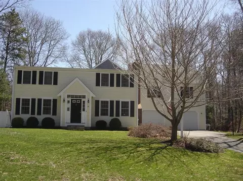 58 Mockingbird Ln, Marstons Mills, MA 02648 photo 1