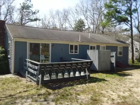539 Cotuit Rd, Mashpee, MA 02649 photo 2