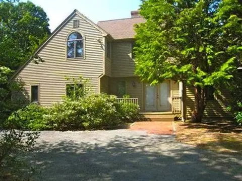 47 Paddock Way, Mashpee, MA 02649 photo 1