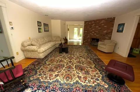47 Paddock Way, Mashpee, MA 02649 photo 6