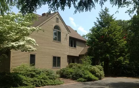 47 Paddock Way, Mashpee, MA 02649 photo 2