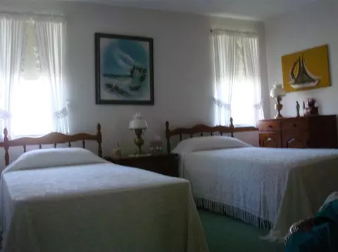 44 Shore Dr, Mashpee, MA 02649 photo 9
