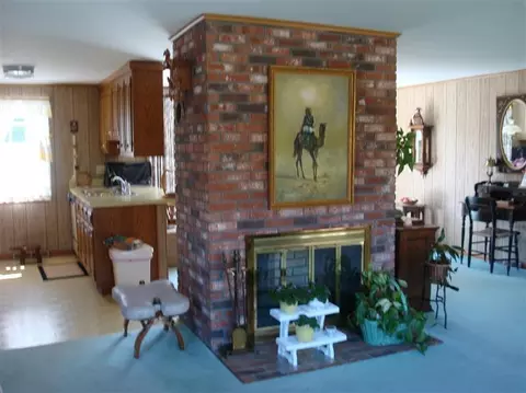 44 Shore Dr, Mashpee, MA 02649 photo 5