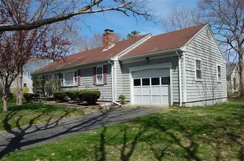 116 Compass Cir, Hyannis, MA 02601 photo 1