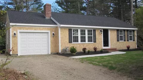 480 Nottingham Dr, Centerville, MA 02632 photo 1