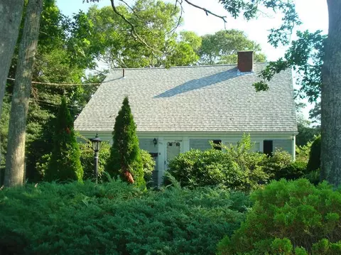 1001 W Main St, Centerville, MA 02632 photo 1