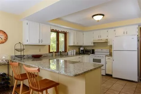 79 Valley Brook Rd, Centerville, MA 02632 photo 9