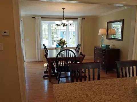 121 Trotters Ln, Marstons Mills, MA 02648 photo 11