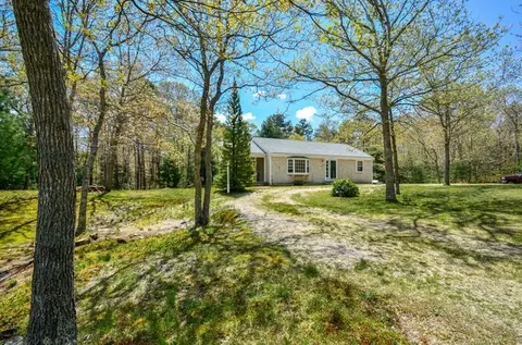 36 Bramble Path, Marstons Mills, MA 02648 photo 4
