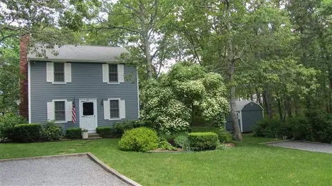 40 Baldwin Rd, Dennis, MA 02638 photo 2