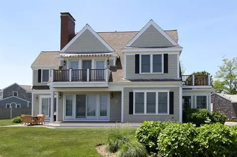 21 Elliot Rd, Mashpee, MA 02649 photo 1