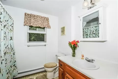 19 Spinnaker Ln, Pocasset, MA 02559 photo 9
